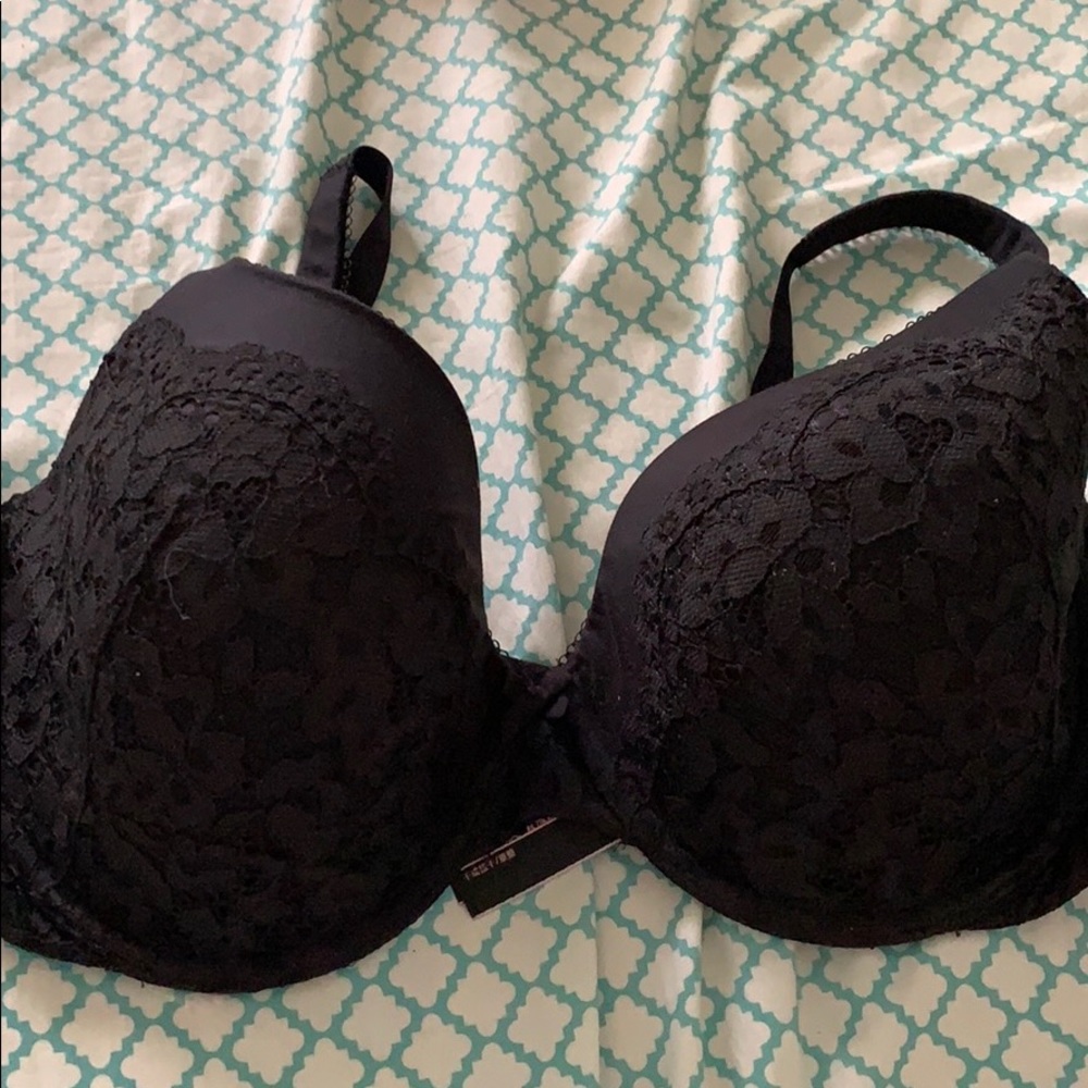 Black VS bra 36DD